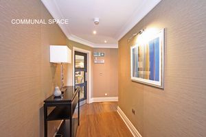 Fir Tree Court, Limpsfield Road
